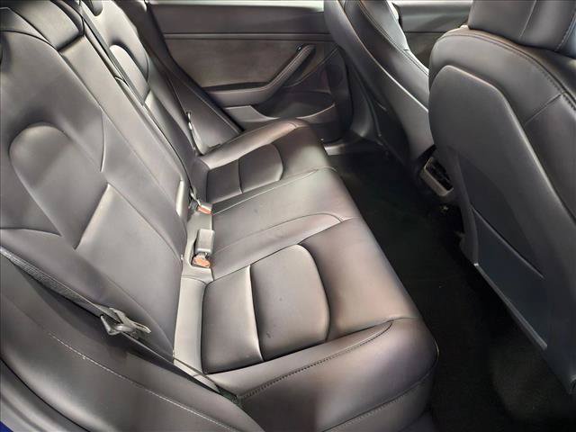 Used 2022 Tesla Model 3 Long Range AWD/4WD image 19