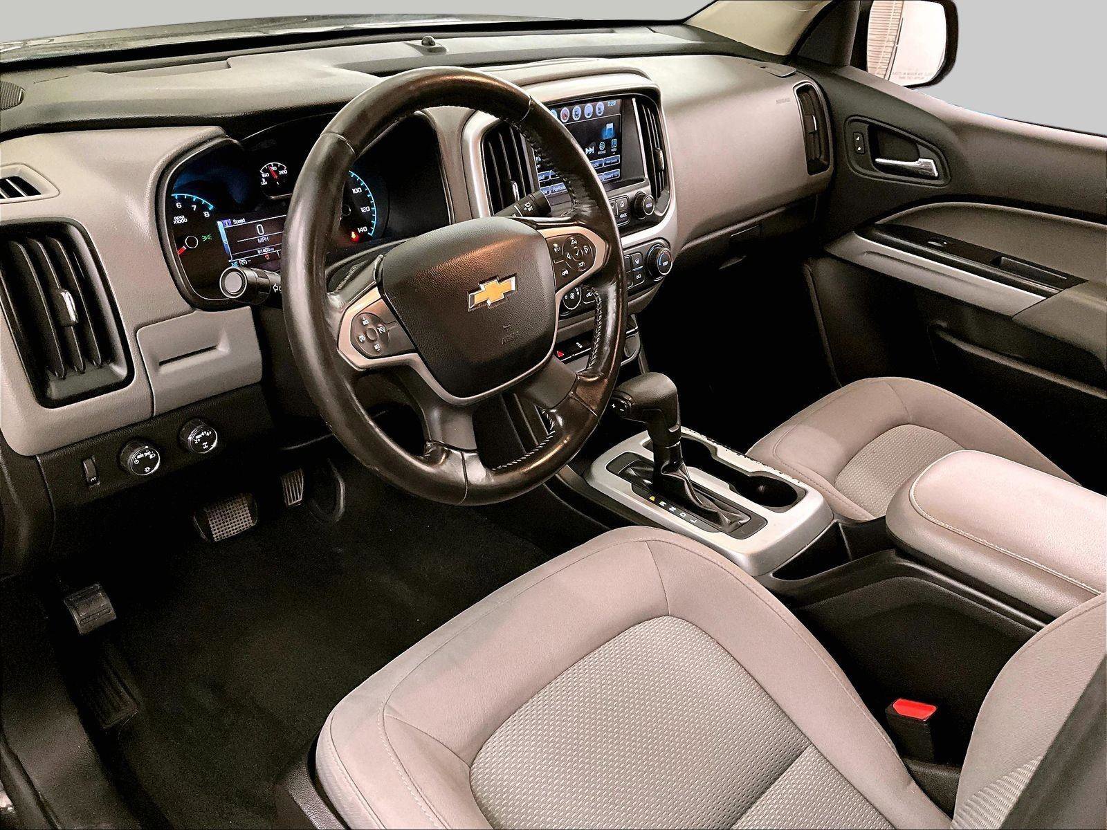 Used 2018 Chevrolet Colorado LT AWD/4WD image 13