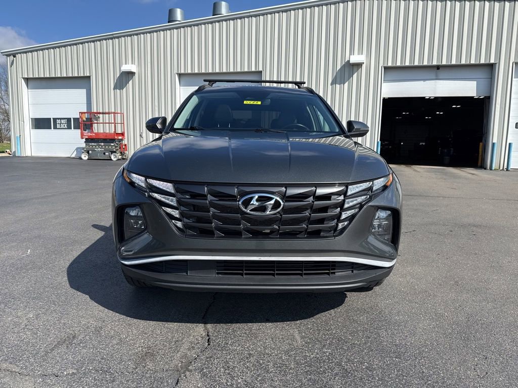 Used 2023 Hyundai Tucson SEL w/ Convenience Package AWD/4WD image 2