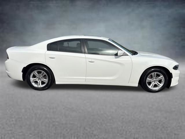 Used 2020 Dodge Charger SXT w/ Leather Interior Group RWD image 2