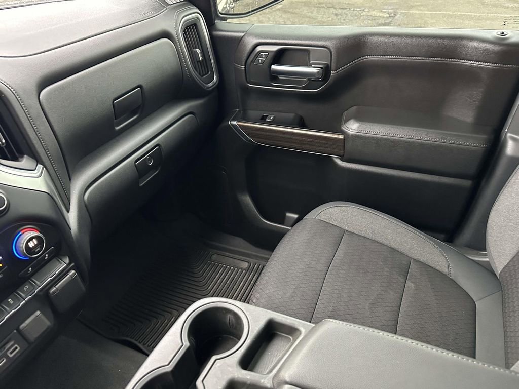Used 2019 Chevrolet Silverado 1500 LT w/ All-Star Edition AWD/4WD image 31