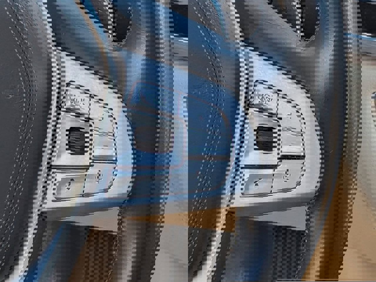 Used 2018 BMW 740e xDrive w/ Driver Assistance Package AWD/4WD image 18