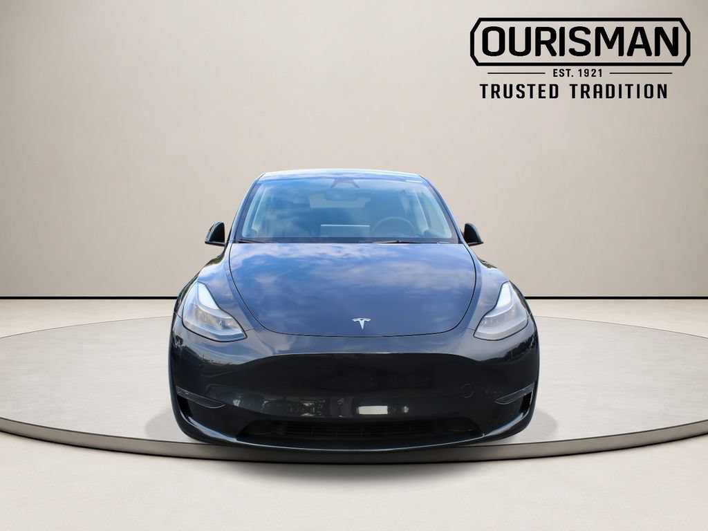 Used 2024 Tesla Model Y Long Range AWD/4WD image 4