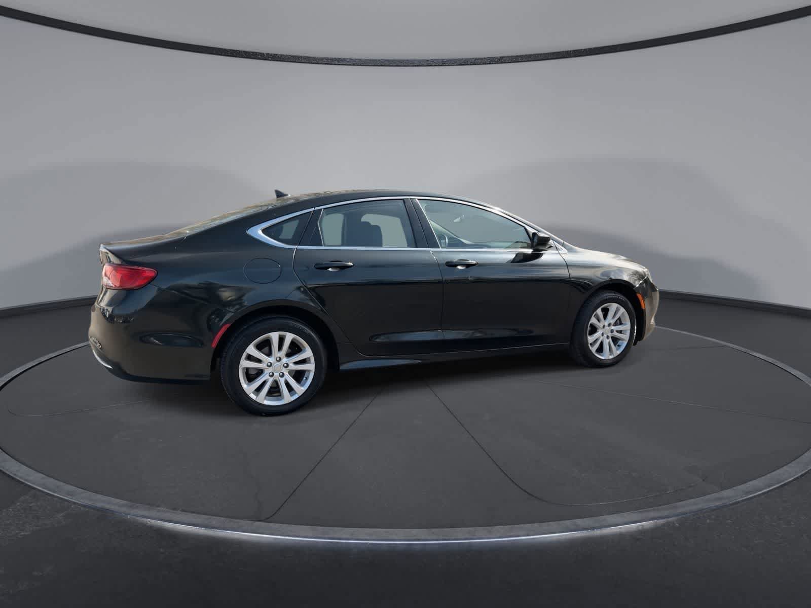 Used 2016 Chrysler 200 Limited w/ Anniversary Edition image 9