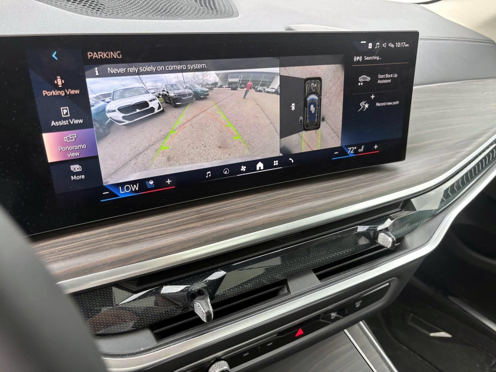 Used 2026 BMW X7 xDrive40i w/ Premium Package AWD/4WD image 21