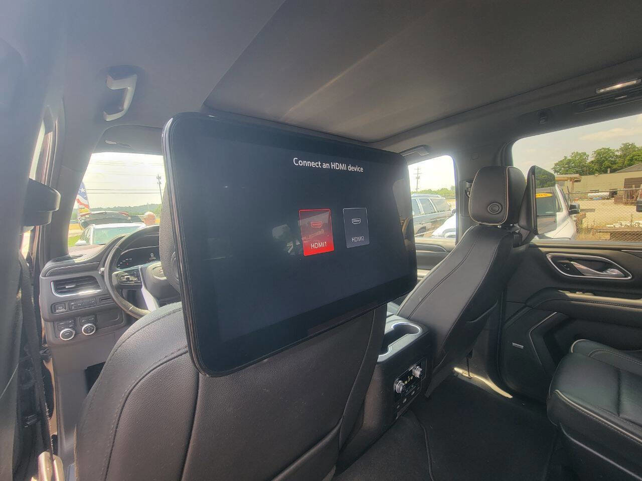 Used 2022 GMC Yukon XL SLT image 19