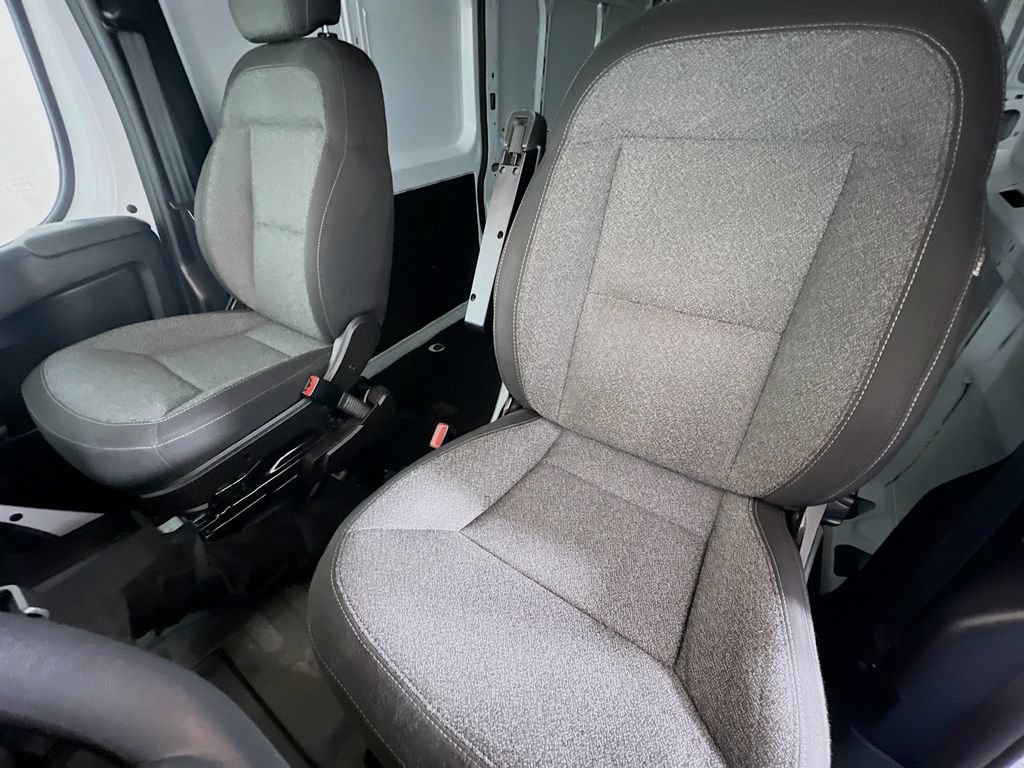 Used 2024 RAM ProMaster 2500 w/ Convenience Group FWD image 19