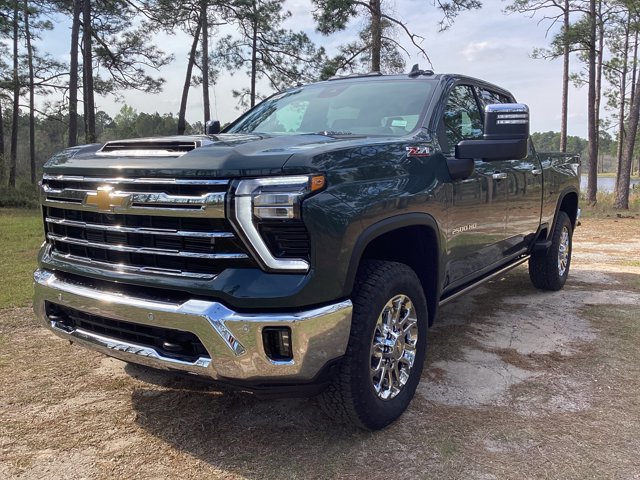 New 2026 Chevrolet Silverado 2500 LTZ w/ LTZ Premium Package image 8