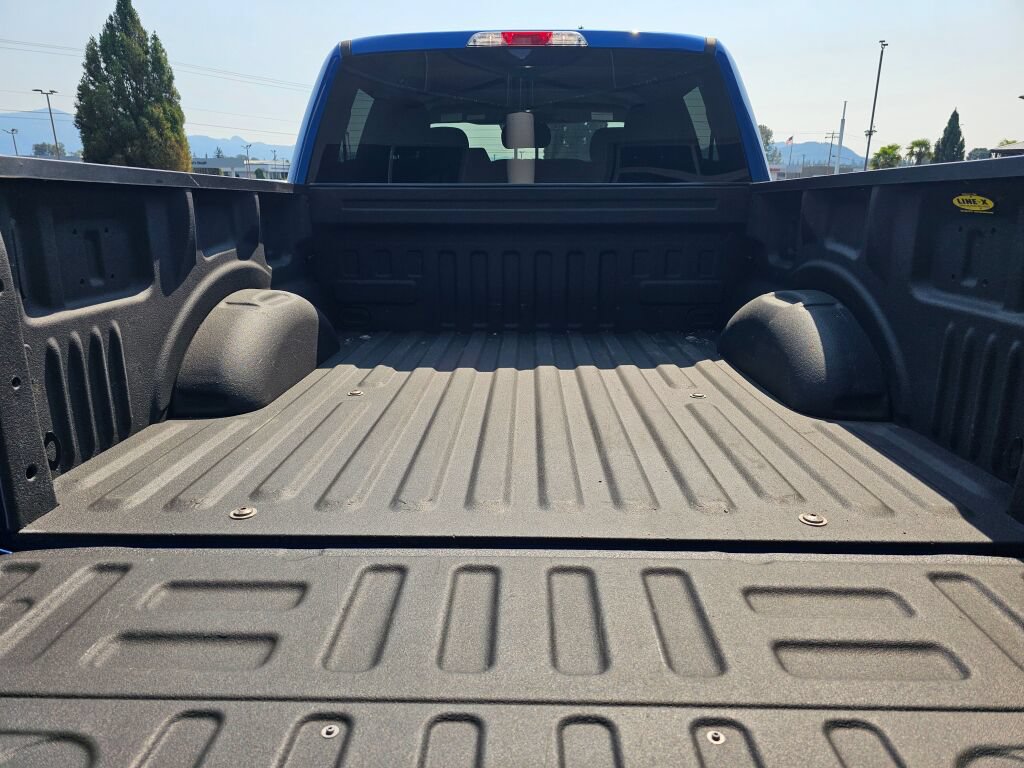 Used 2018 Ford F150 XL w/ Equipment Group 101A Mid AWD/4WD image 15