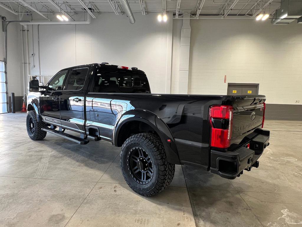 New 2026 Ford F350 Lariat w/ Black Appearance Package image 8