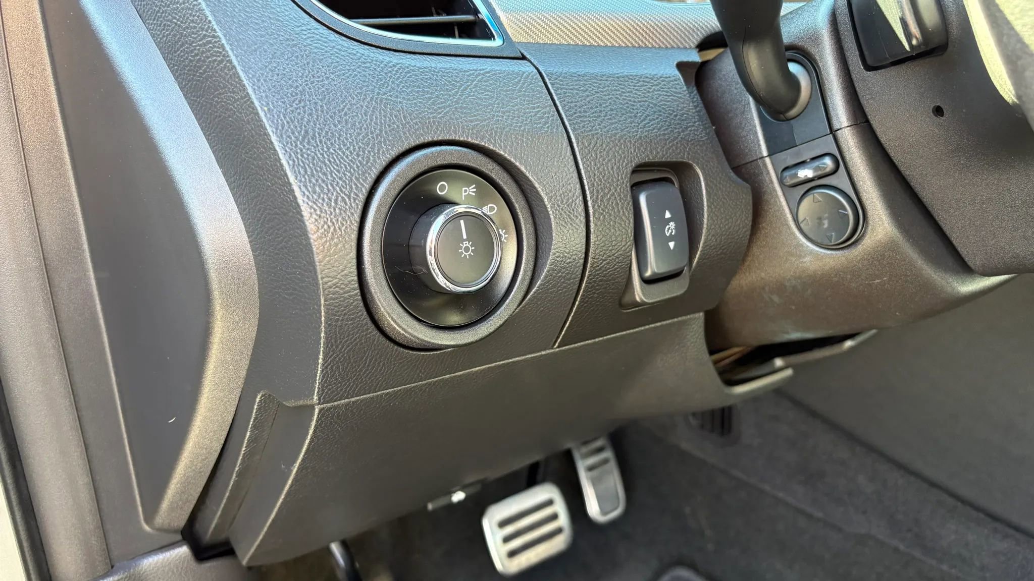 Used 2015 Ford Taurus SHO w/ Equipment Group 401A image 14