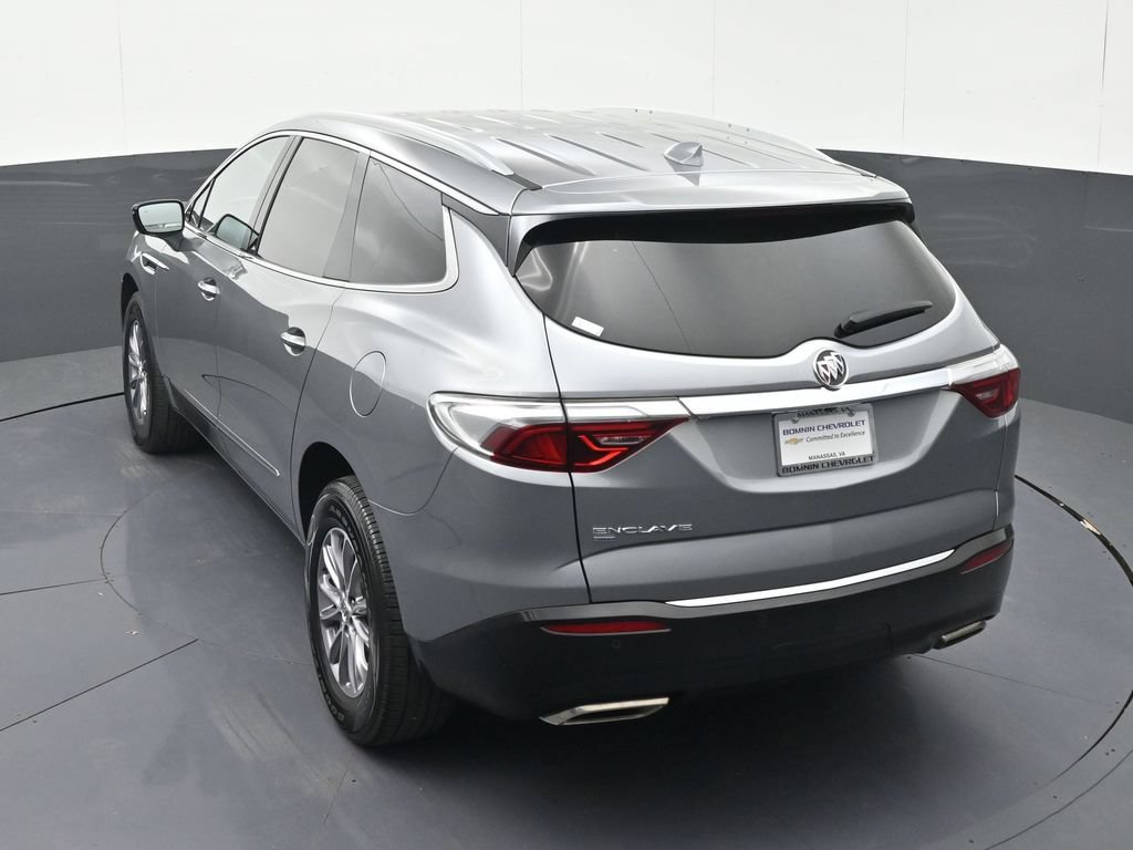 Used 2023 Buick Enclave Essence AWD/4WD image 25