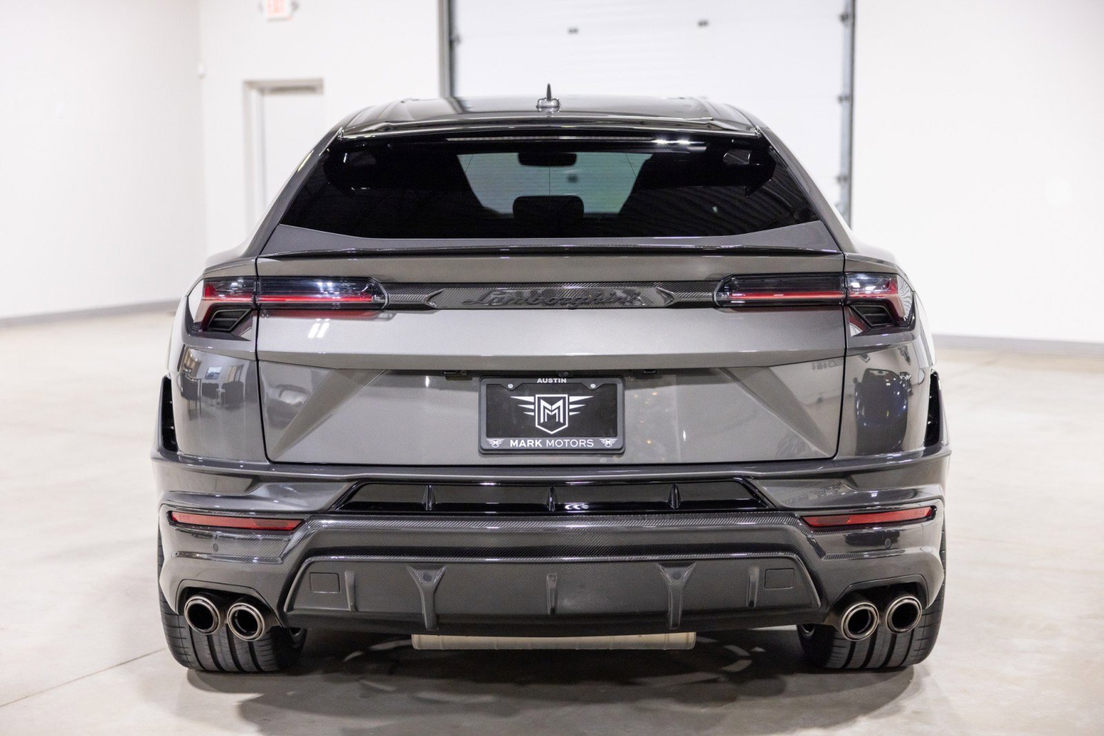 Used 2023 Lamborghini Urus Performante image 8