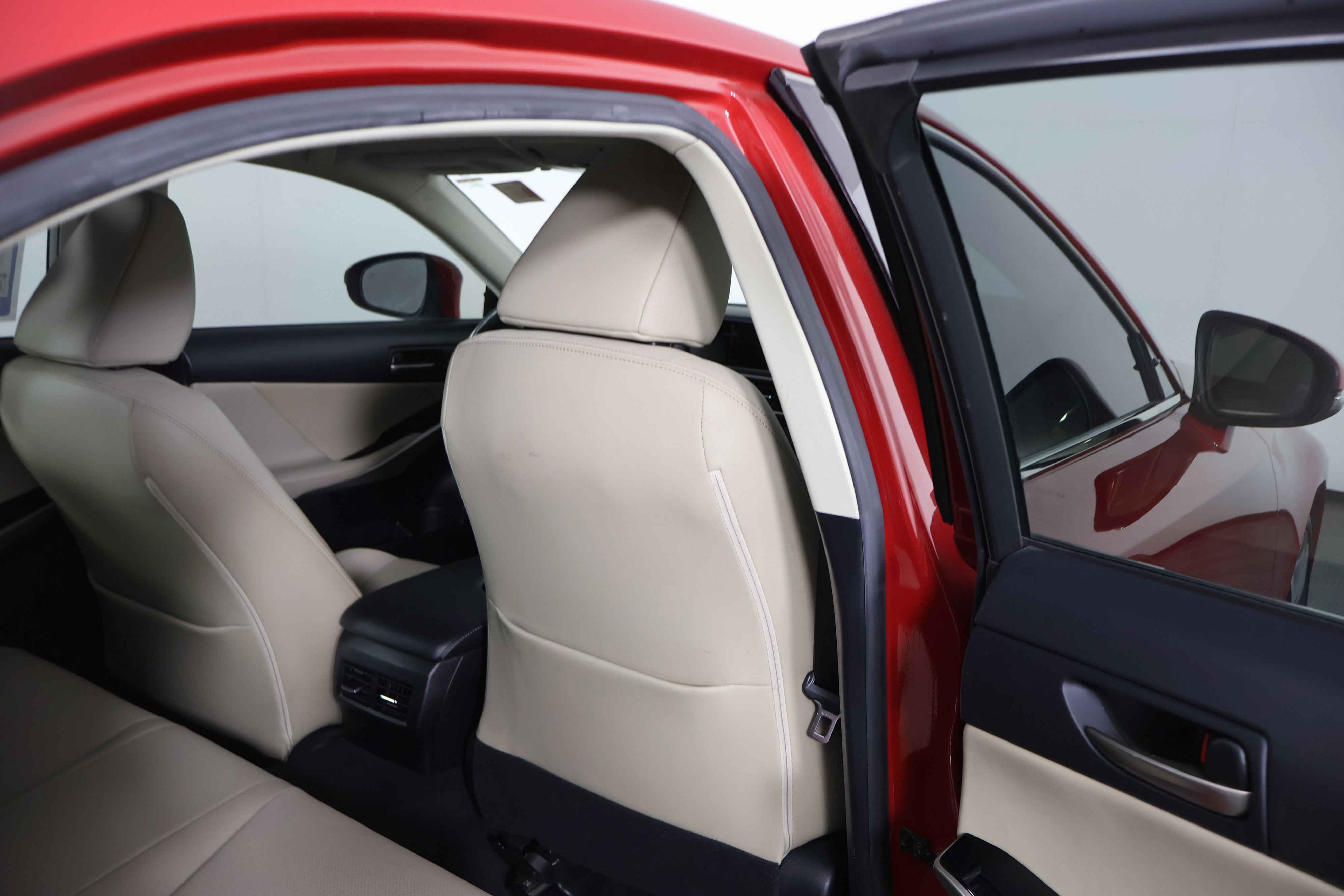 Used 2019 Lexus IS 300 w/ Premium Package image 48