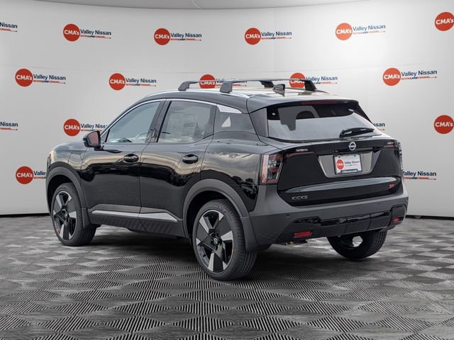 New 2026 Nissan Kicks SR w/ Cold Weather Package FWD image 7