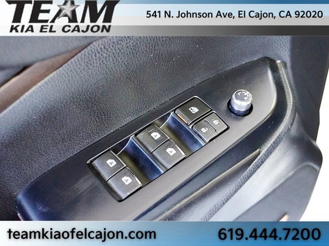 Used 2017 Toyota Highlander Limited Platinum image 26