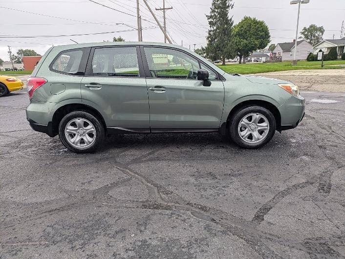 Used 2014 Subaru Forester 2.5i AWD/4WD image 5