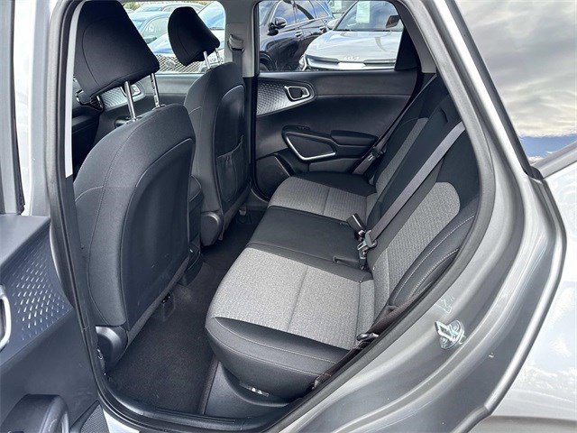 Used 2023 Kia Soul EX image 17