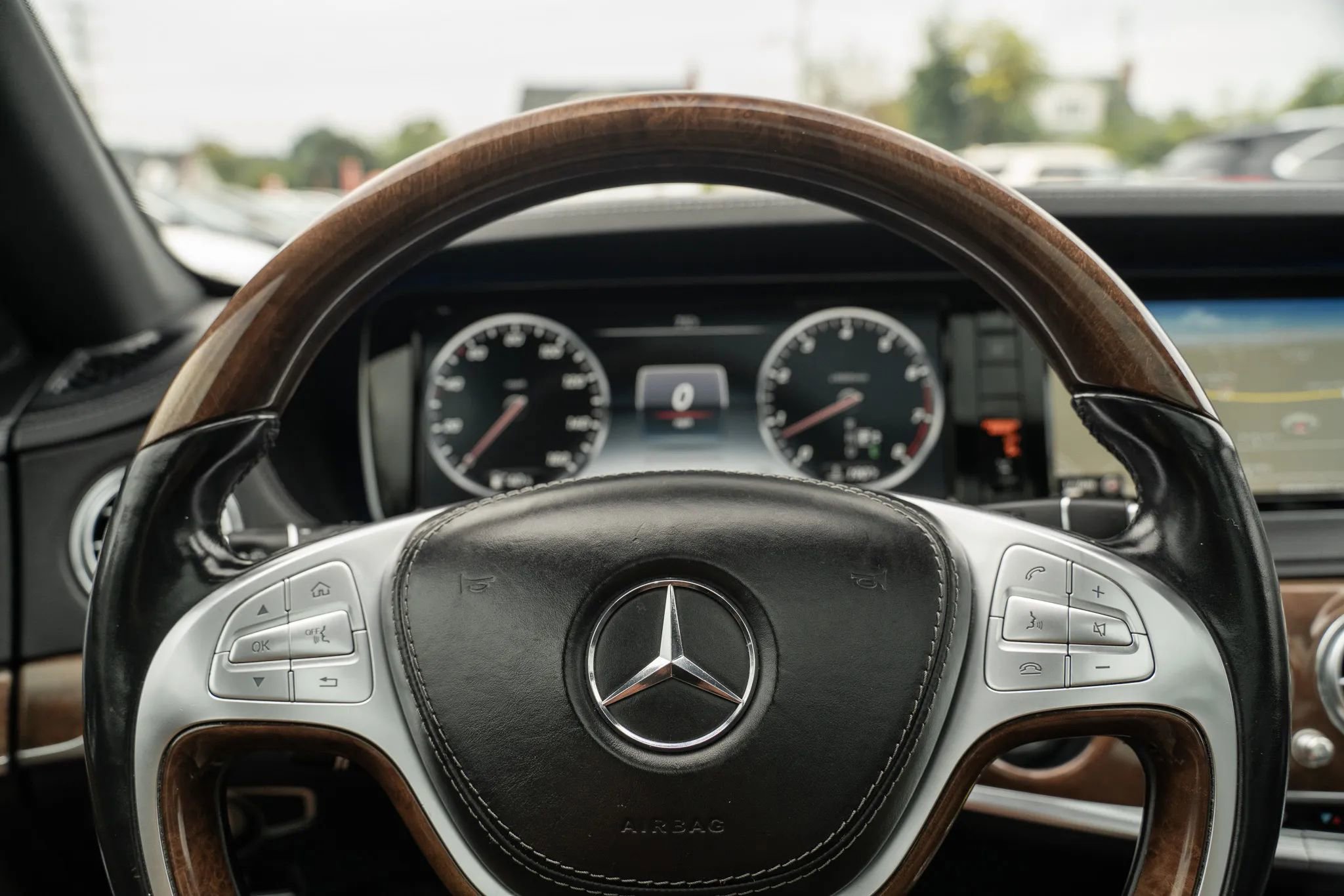 Used 2015 Mercedes-Benz S 550 4MATIC Sedan image 22