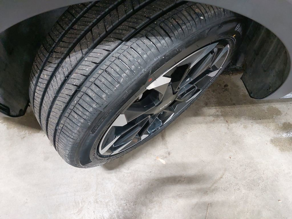 Used 2024 Kia Sorento SX image 41