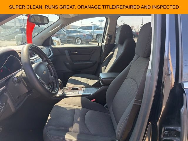 Used 2017 Chevrolet Traverse LT w/ Style and Technology Package FWD image 13