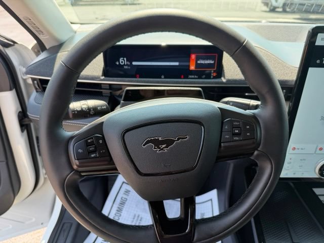 Certified 2025 Ford Mustang Mach-E Premium AWD/4WD image 9