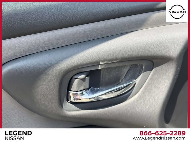 Used 2024 Nissan Murano SV w/ Cargo Package AWD/4WD image 15