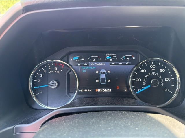 Used 2016 Ford F150 Lariat w/ Equipment Group 502A Luxury AWD/4WD image 10