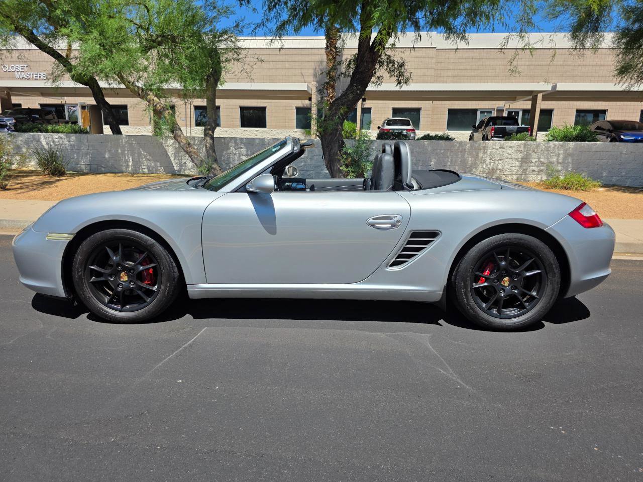 Used 2005 Porsche Boxster RWD image 8