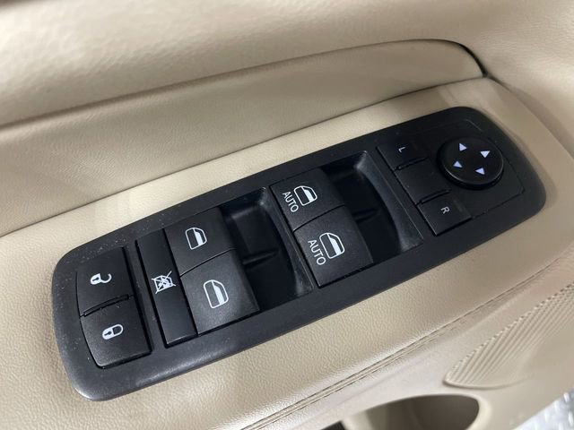 Used 2021 Jeep Grand Cherokee Limited image 13