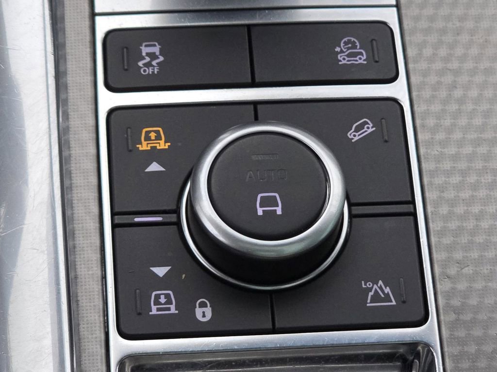 Used 2019 Land Rover Range Rover Sport Supercharged image 33