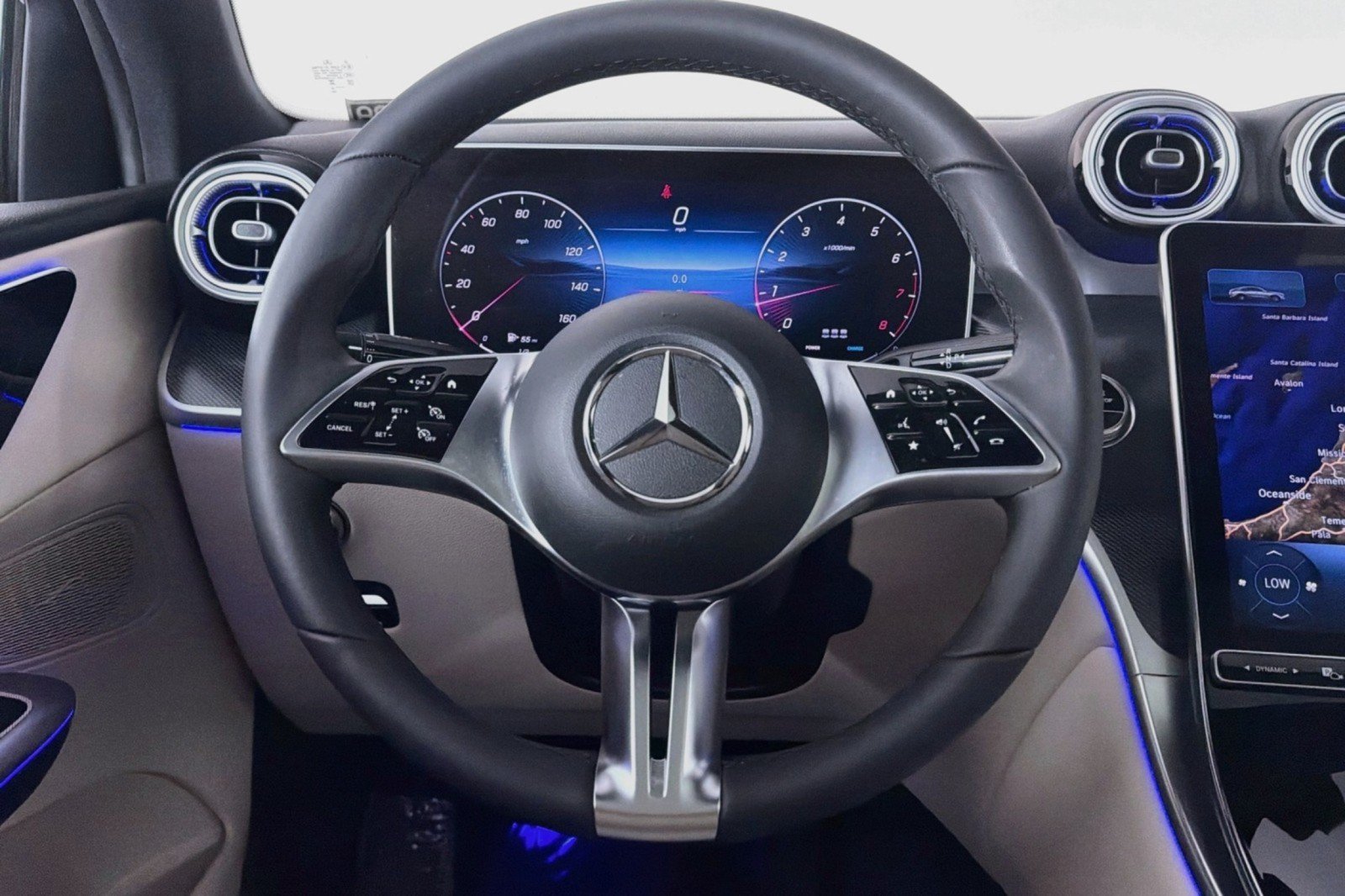 Certified 2025 Mercedes-Benz GLC 300 4MATIC image 20