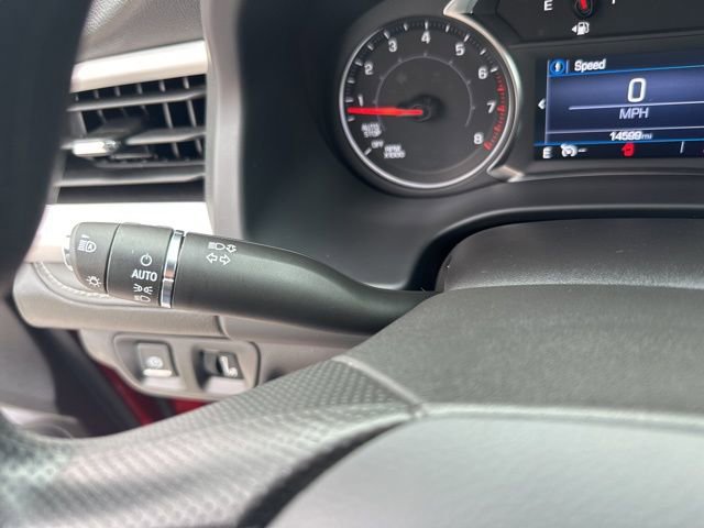 Used 2023 GMC Acadia SLE w/ Driver Convenience Package FWD image 24