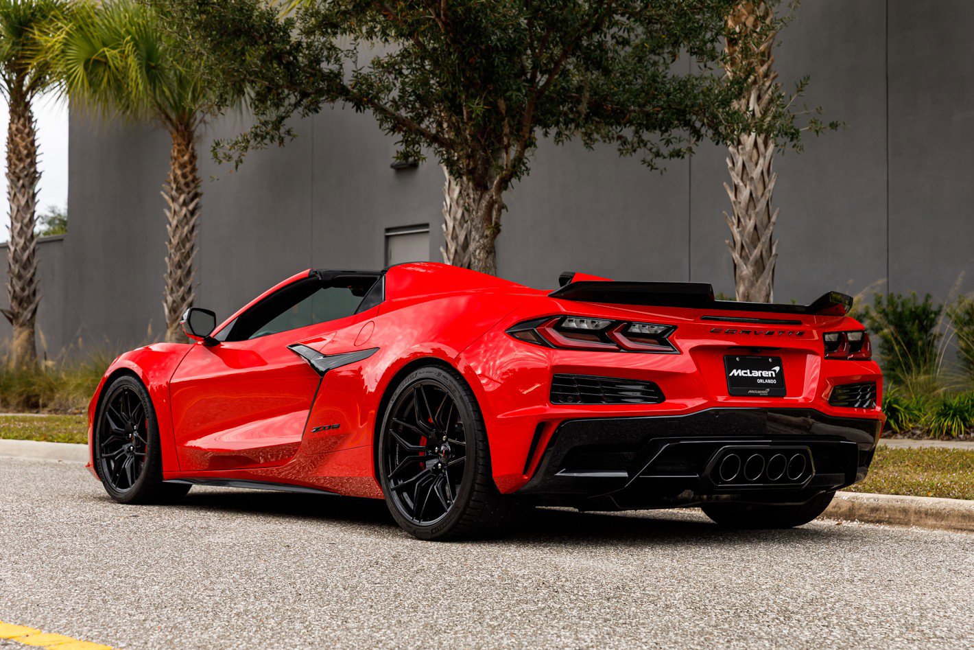 Used 2025 Chevrolet Corvette Z06 image 15