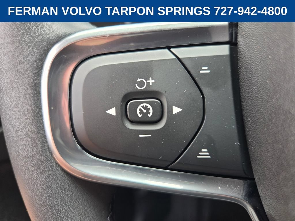New 2026 Volvo XC40 B4 Core FWD image 31
