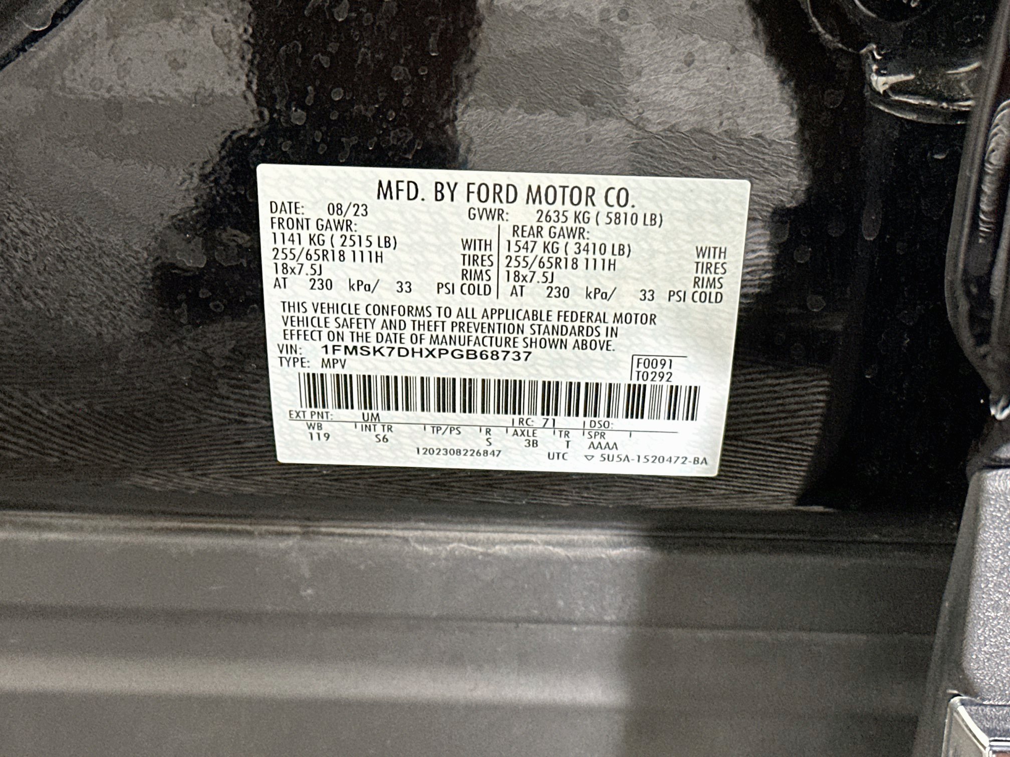 Used 2023 Ford Explorer XLT w/ Equipment Group 202A RWD image 12