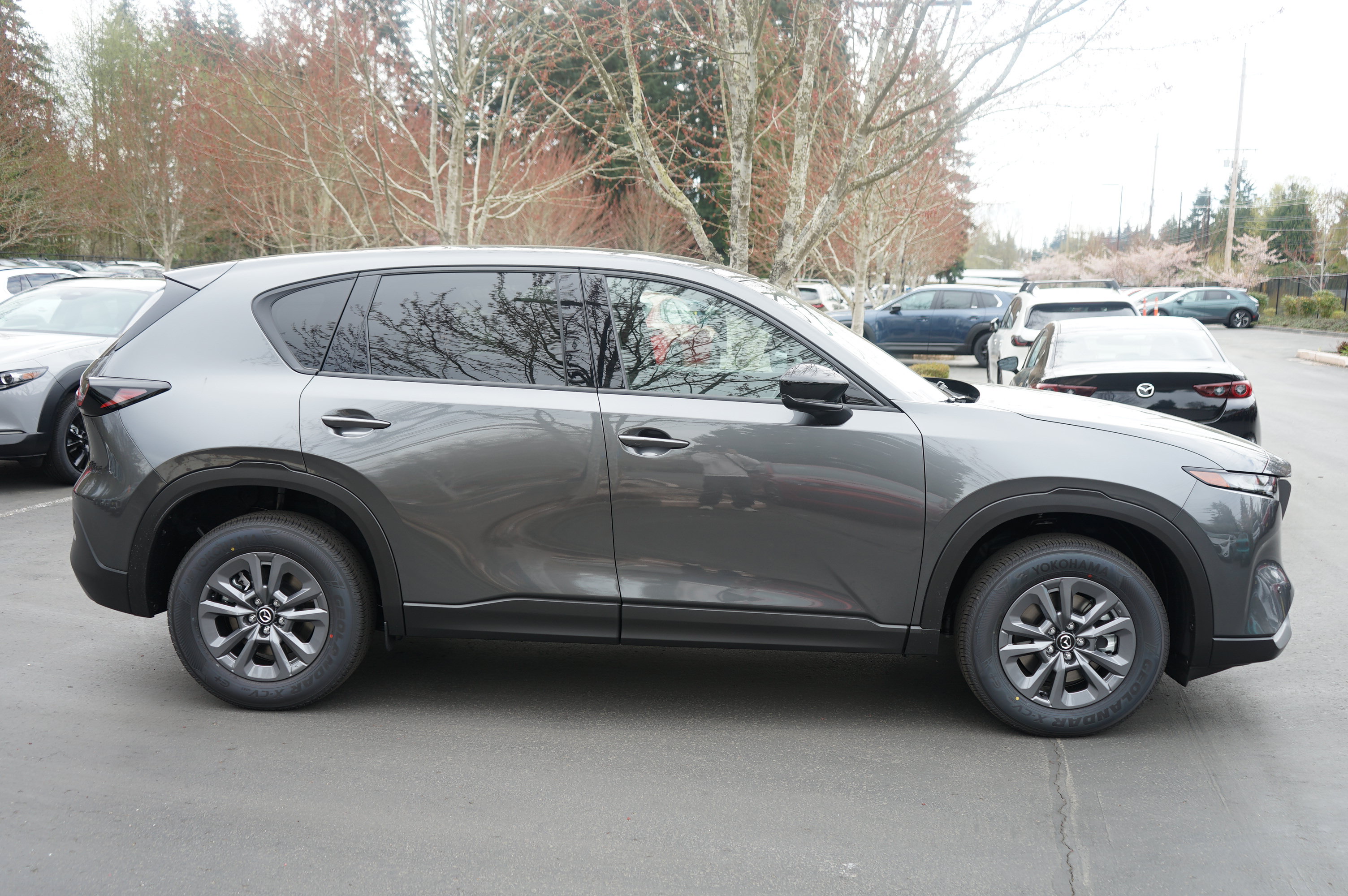 New 2026 MAZDA CX-5 Select AWD/4WD image 2