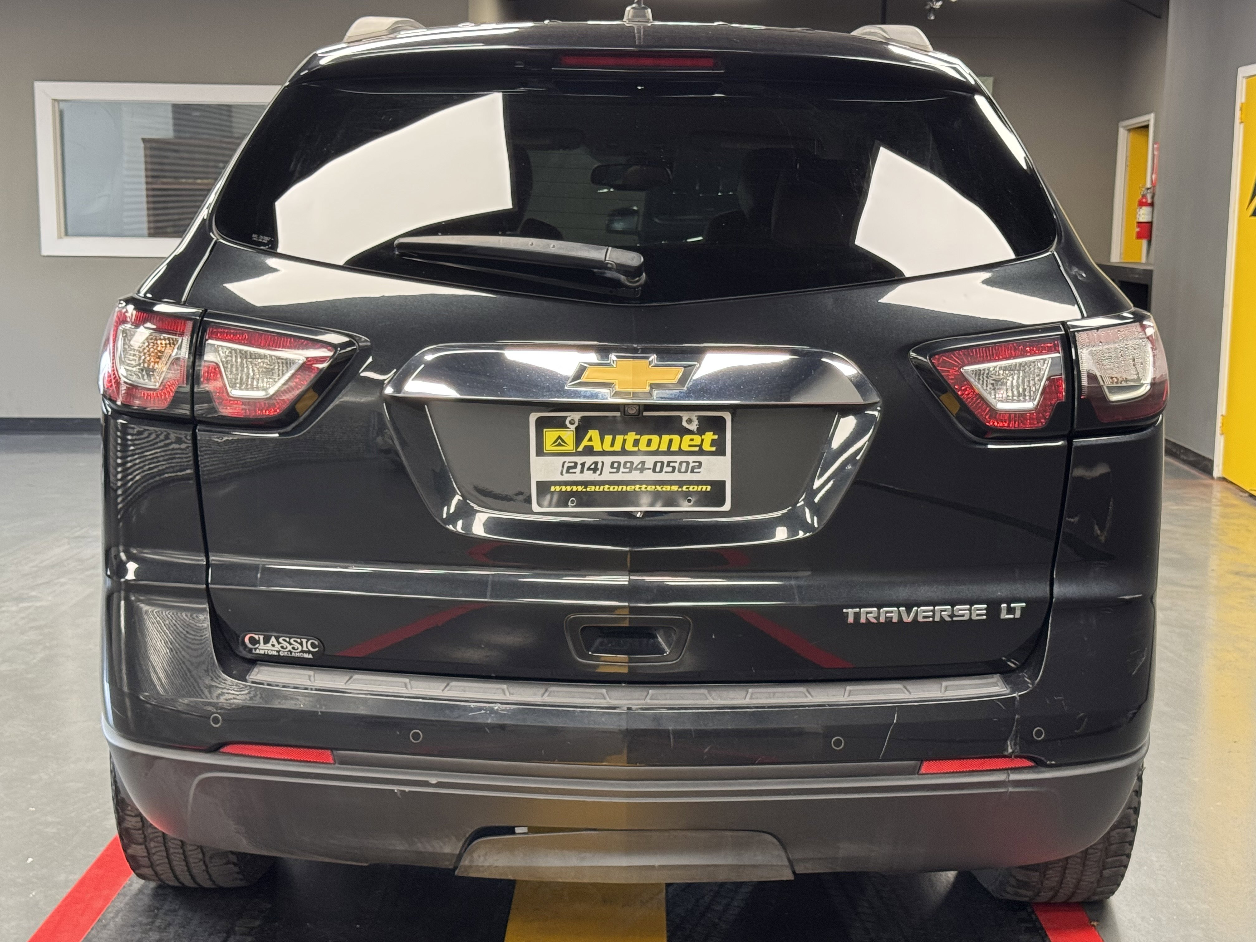 Used 2014 Chevrolet Traverse LT image 8