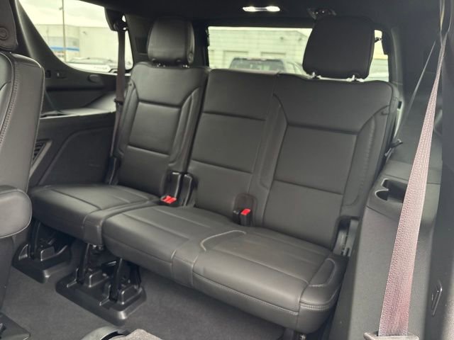 Used 2023 GMC Yukon Denali w/ LPO, Floor Liner Package AWD/4WD image 23