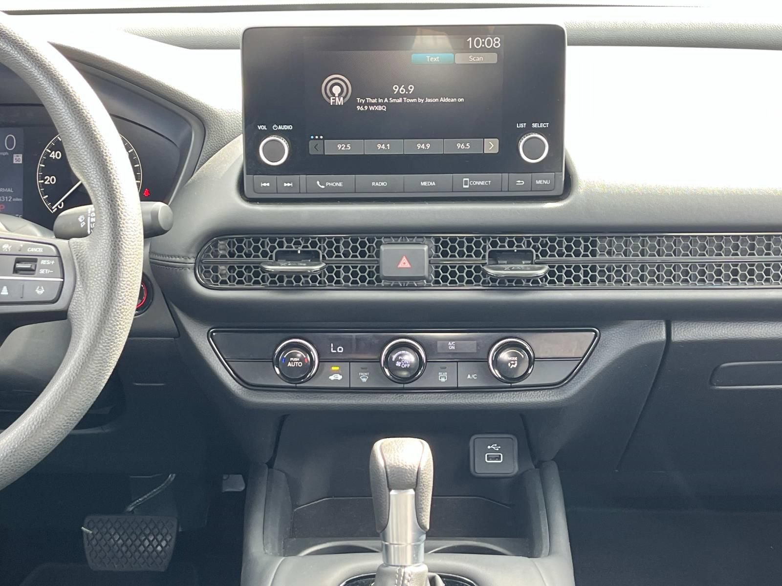 Used 2025 Honda HR-V LX image 15