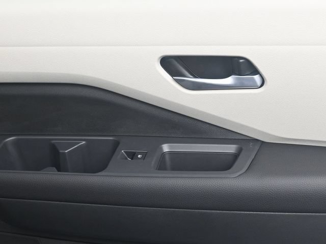 New 2026 Nissan Pathfinder SL FWD image 31