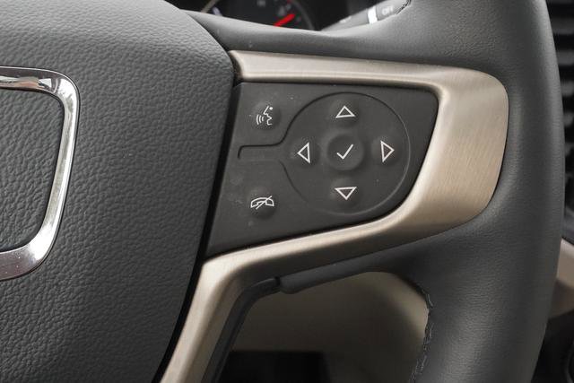 Used 2023 GMC Acadia Denali w/ Denali Ultimate Package image 18
