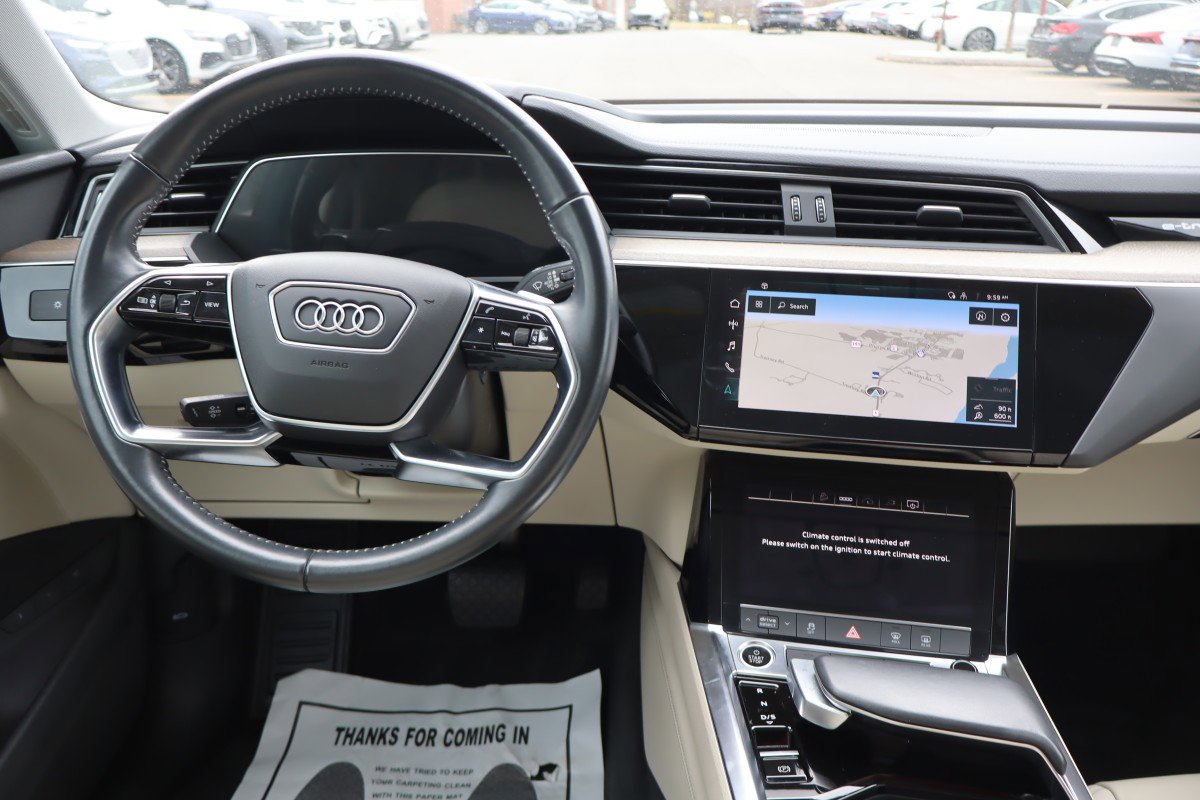Used 2021 Audi e-tron Premium w/ Convenience Plus Package image 12