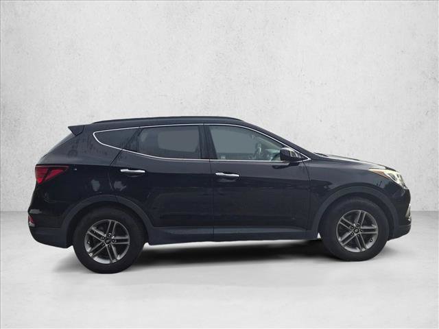 Used 2017 Hyundai Santa Fe Sport FWD image 4