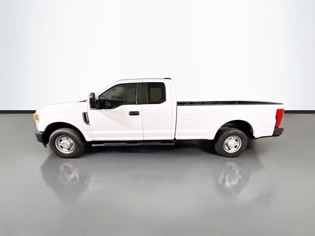 Used 2021 Ford F350 XL w/ Power Equipment Group RWD image 4