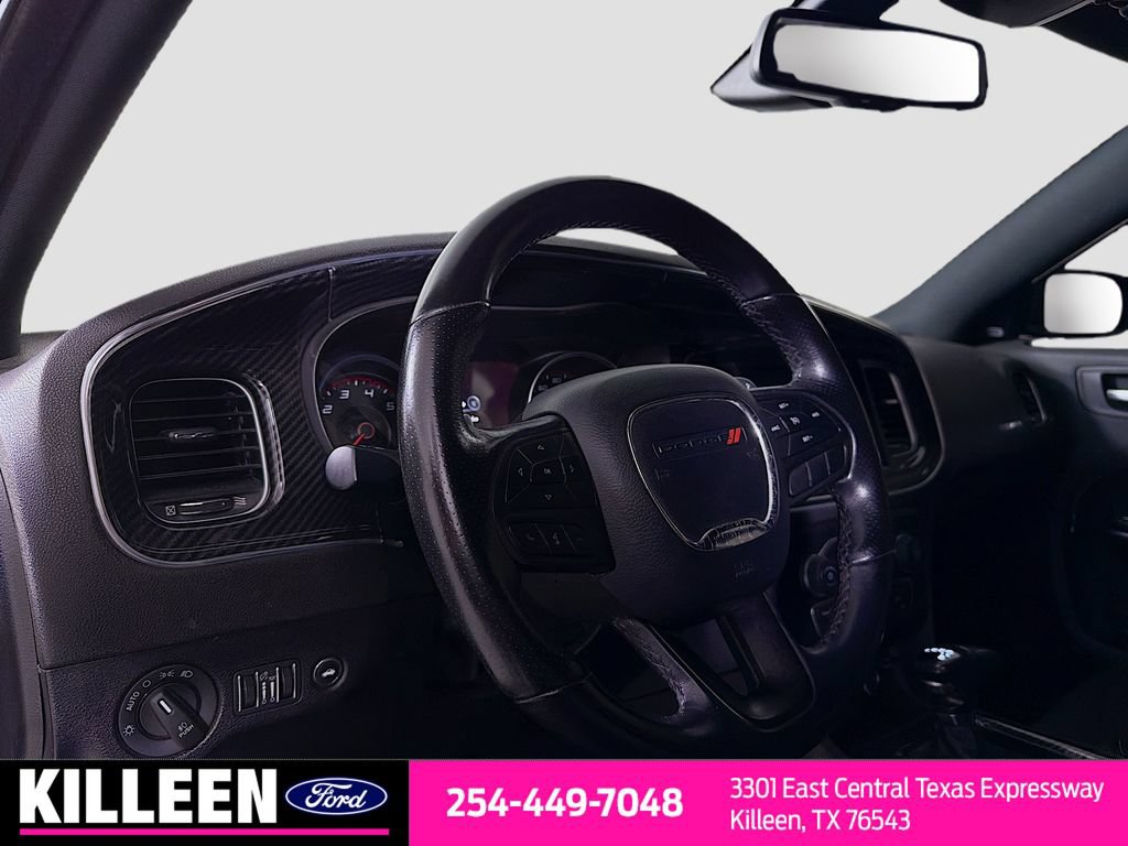 Used 2022 Dodge Charger R/T w/ Driver Convenience Group RWD image 10