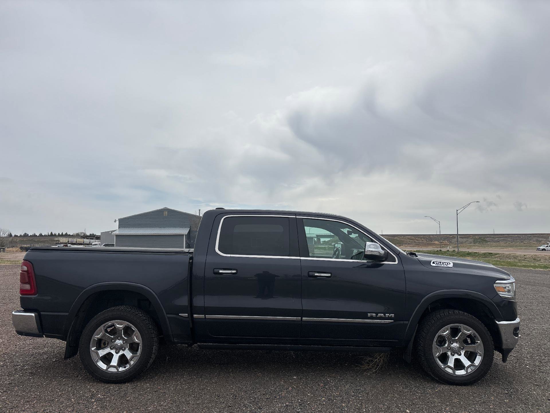 Used 2020 RAM 1500 Limited image 8