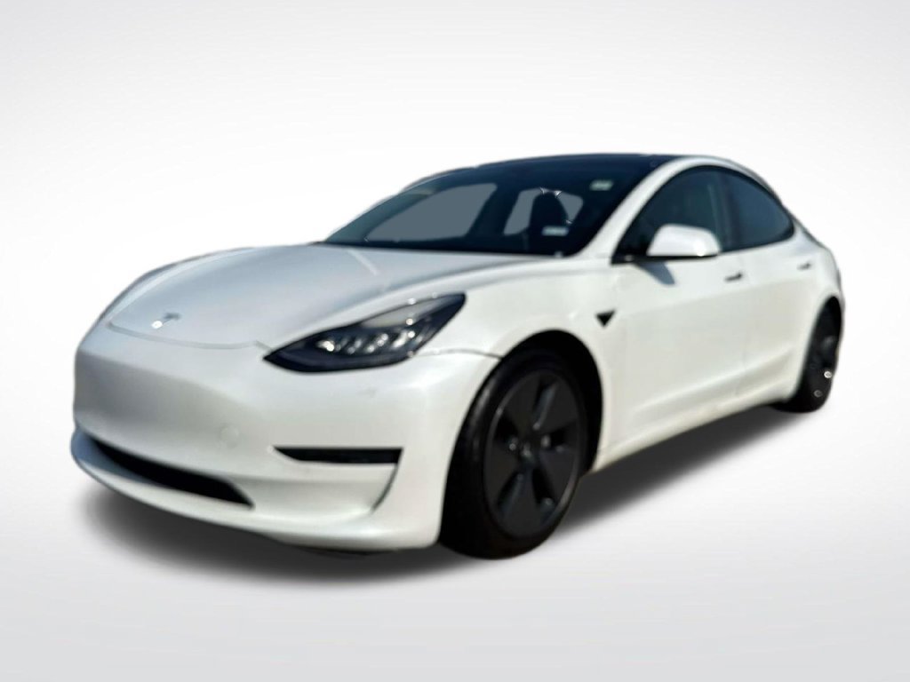 Used 2021 Tesla Model 3 Standard Range Plus RWD image 3