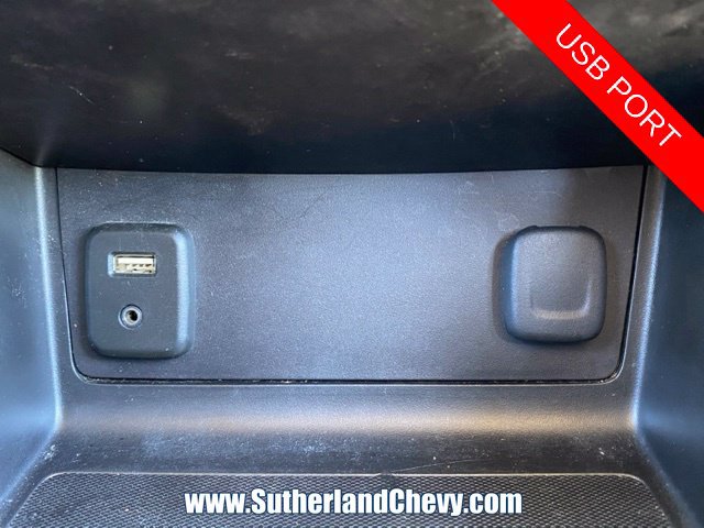 Used 2017 Chevrolet Colorado Z71 AWD/4WD image 35
