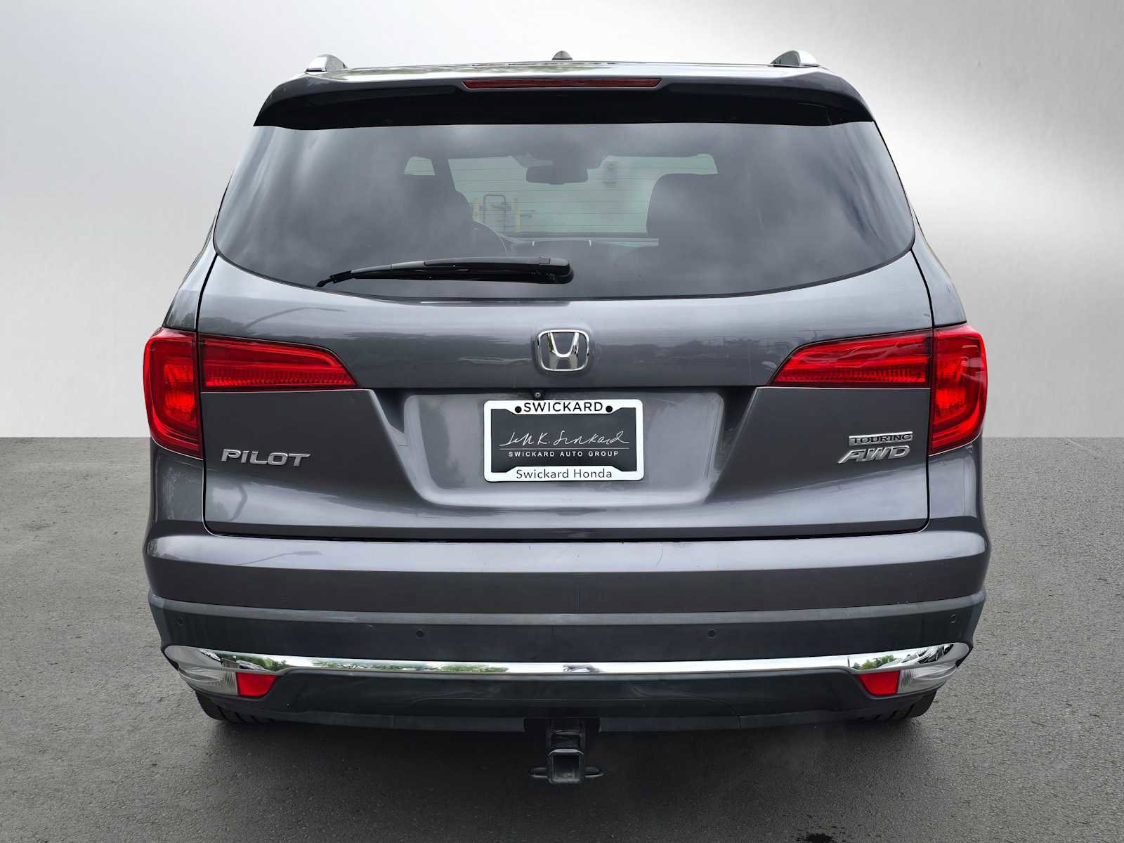 Used 2016 Honda Pilot Touring image 4